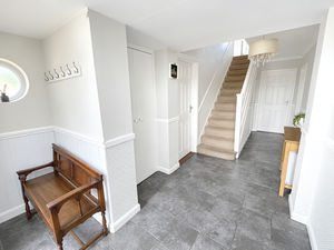 Keable Road- click for photo gallery